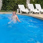 Sommer Panzio Balatonföldvár