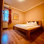 Nocleg ze śniadaniem Sommer Panzio 3*