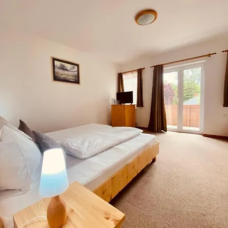 Sommer Panzio 3* Balatonföldvár