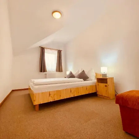 Sommer Panzio Bed & Breakfast