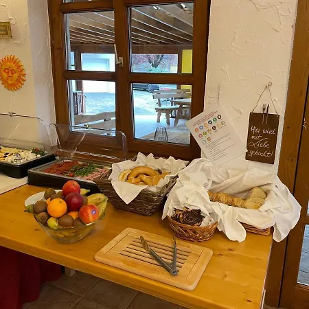 Sommer Panzio Bed & Breakfast Balatonföldvár