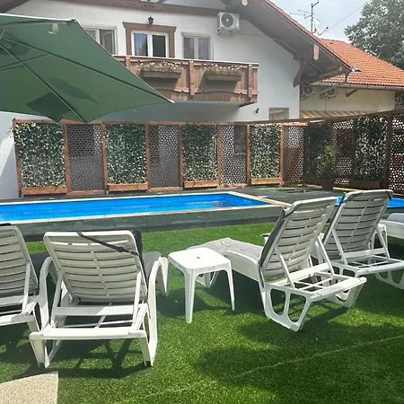 Nocleg ze śniadaniem Sommer Panzio