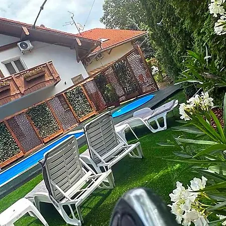 Bed & Breakfast Sommer Panzio 3*