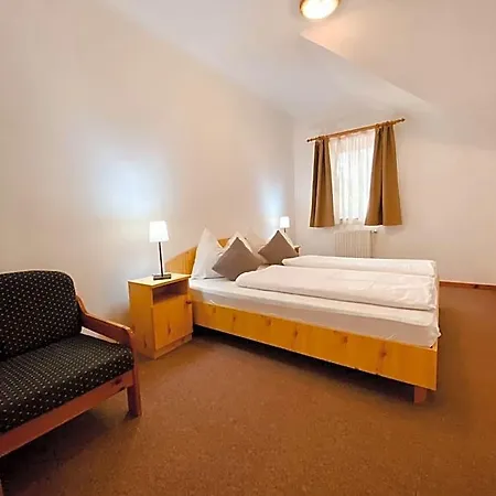 Sommer Panzio Bed & Breakfast 3*