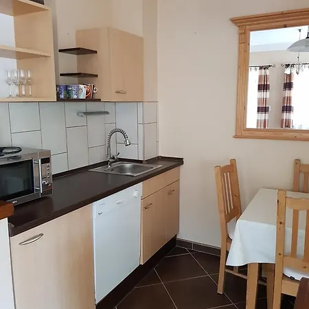 Sommer Panzio 3* Balatonföldvár