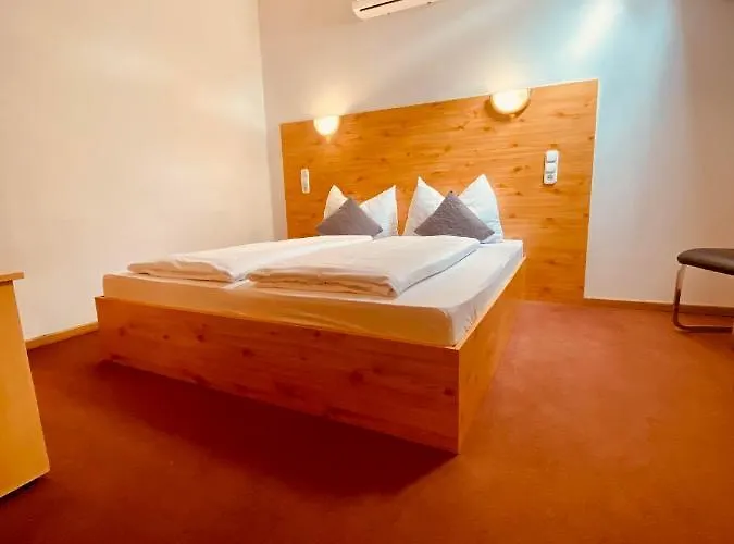Sommer Panzio Bed & Breakfast 3*