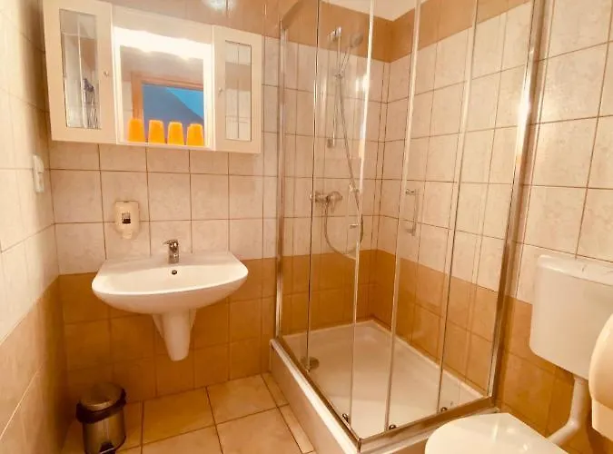 Bed & Breakfast Sommer Panzio Balatonföldvár