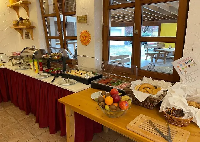 Sommer Panzio Bed & Breakfast 3*